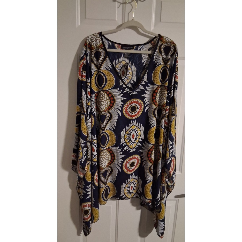 🔥PLUS SIZE 34/36W🔥 New  Ashley Stewart Medallion print Kimono Top